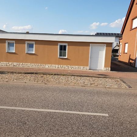 Tinas Ferienwohnung Hohendodeleben Buitenkant foto